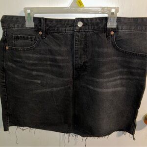 Old Navy Black Mini Pencil Skirt